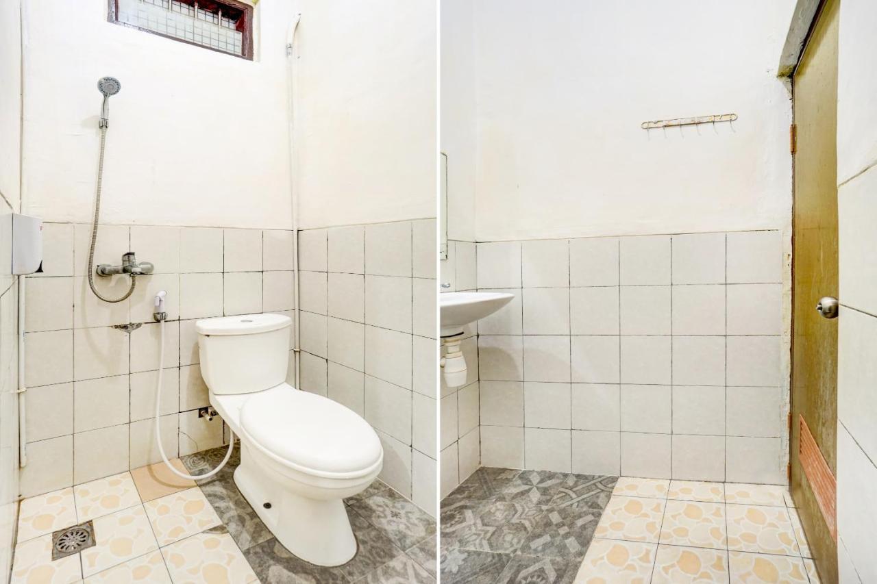 Отель Reddoorz Near Plaza Araya Malang Blimbing  Экстерьер фото